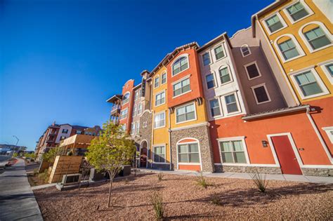 When you <strong>rent</strong> an <strong>apartment in El Paso</strong>, you can expect to pay about $706 per month for a studio, $913 for a one-bedroom <strong>apartment</strong>, and around $1,066 for a two-bedroom <strong>apartment</strong>. . Apartments for rent in el paso tx